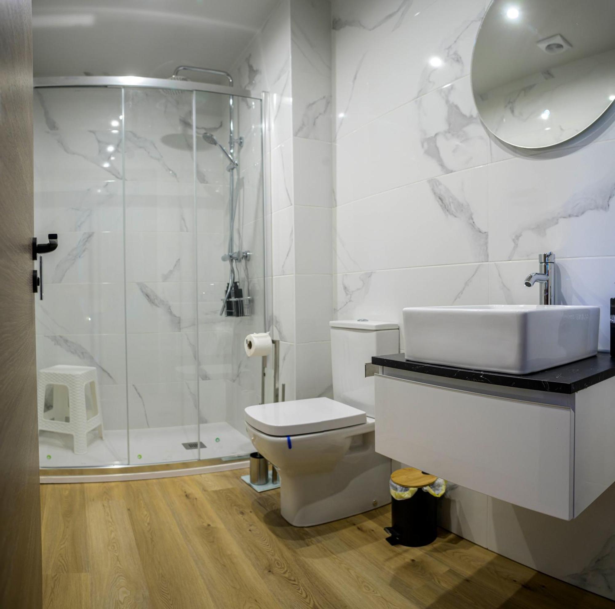 Apartamentos El Puente Коварубиас Екстериор снимка